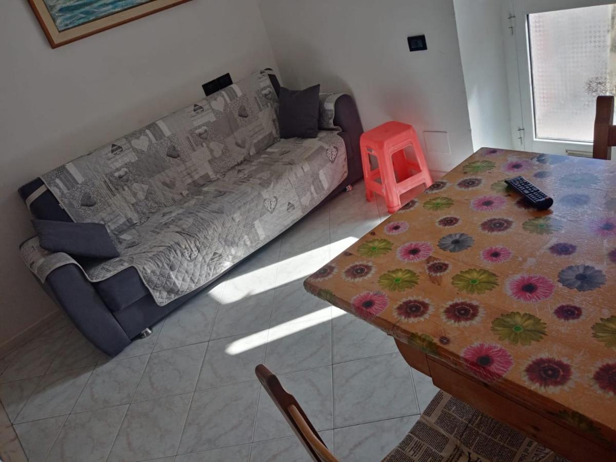 Casa Albarosa, 10 Min Walk Train Station, Free Parking. Apartment ลาสเปเซีย ภายนอก รูปภาพ